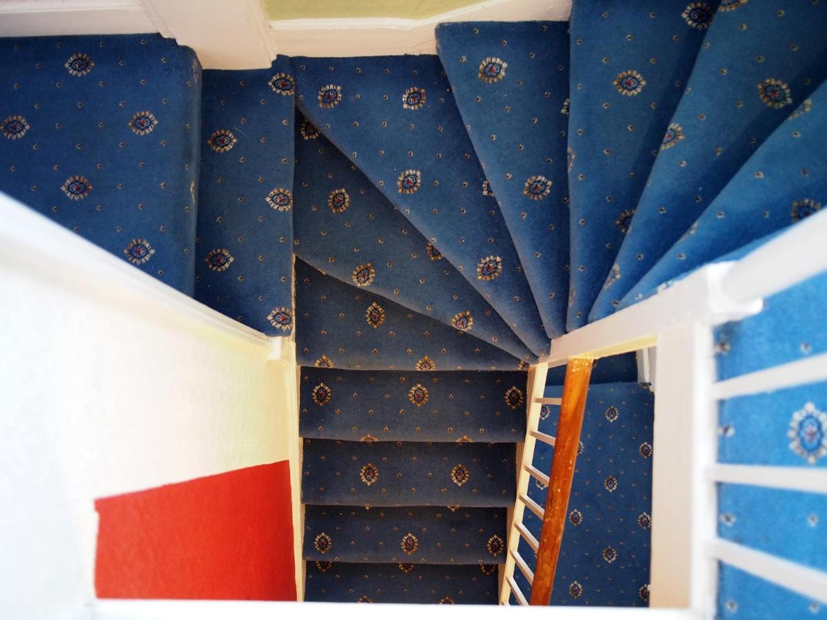 The Coach House Bed & Breakfast แคนเทอร์เบอรี ภายนอก รูปภาพ